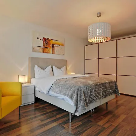 Design Naehe Duesseldorf شقة