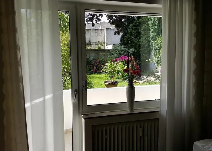 Design Naehe Duesseldorf * Krefeld